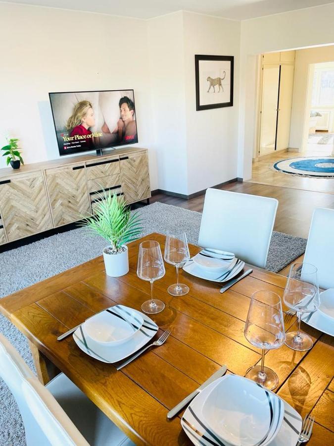 Big Penthouse 2 Bedrooms In Center With Parking And Largeterrace-41 Люксембург Экстерьер фото