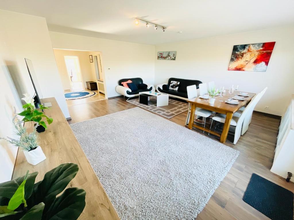 Big Penthouse 2 Bedrooms In Center With Parking And Largeterrace-41 Люксембург Экстерьер фото