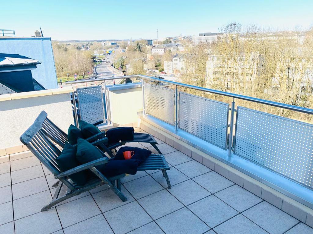 Big Penthouse 2 Bedrooms In Center With Parking And Largeterrace-41 Люксембург Экстерьер фото